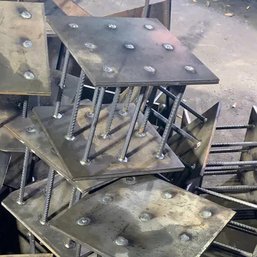 在确定鹤壁预埋件位置时，需要考虑以下几点