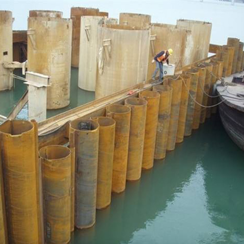 鹤壁钢护筒现场安装